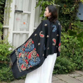 Elegante bufanda de lana de mujer bordada musulmana
